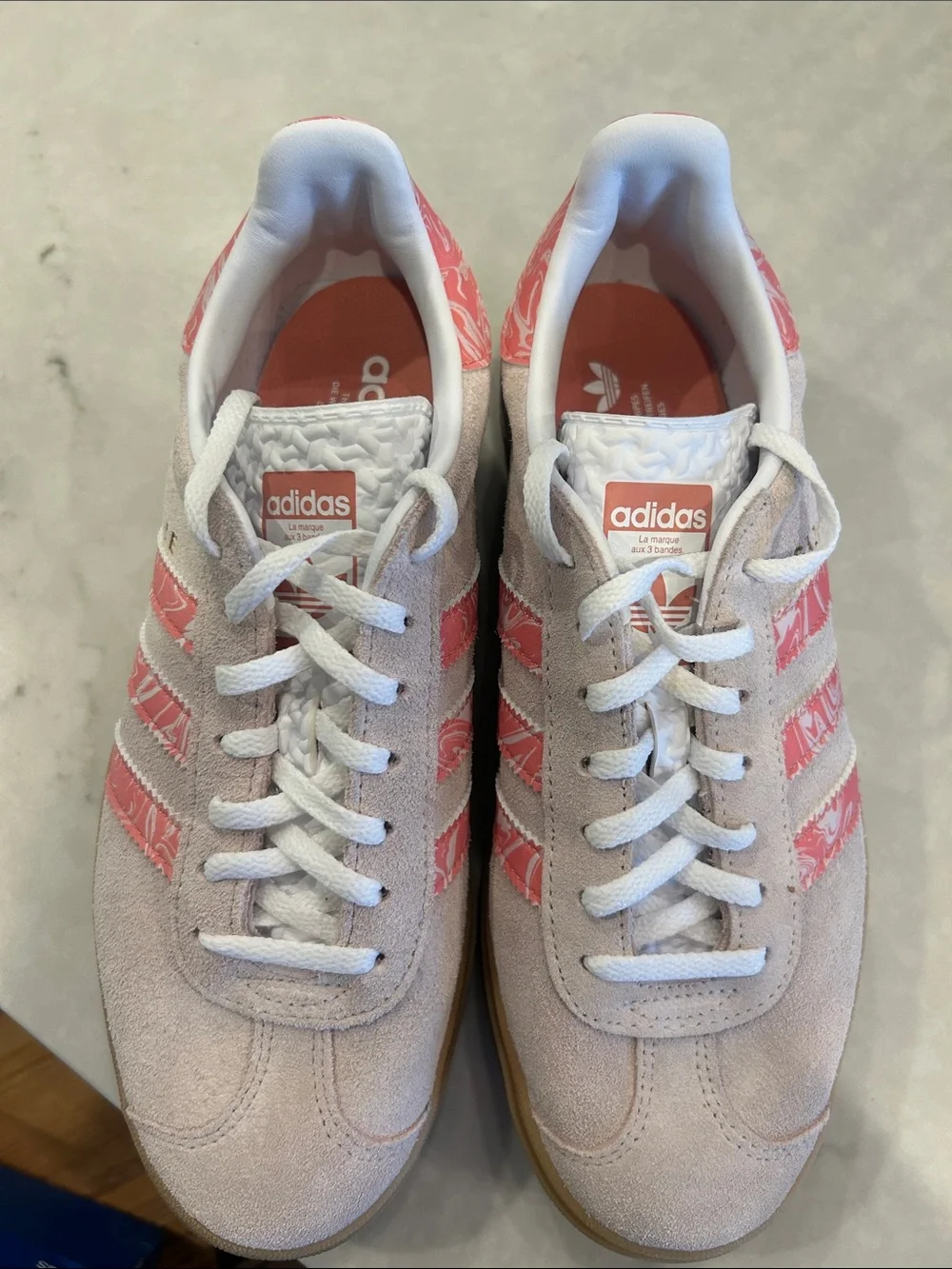 NWB adidas Gazelle Blush Suede Sneakers with Pink Swirl Accents - Picture 4 of 12